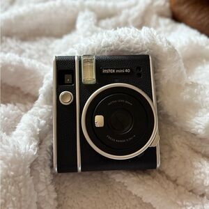 Fujifilm Instax Mini 40 Instant Camera - Black